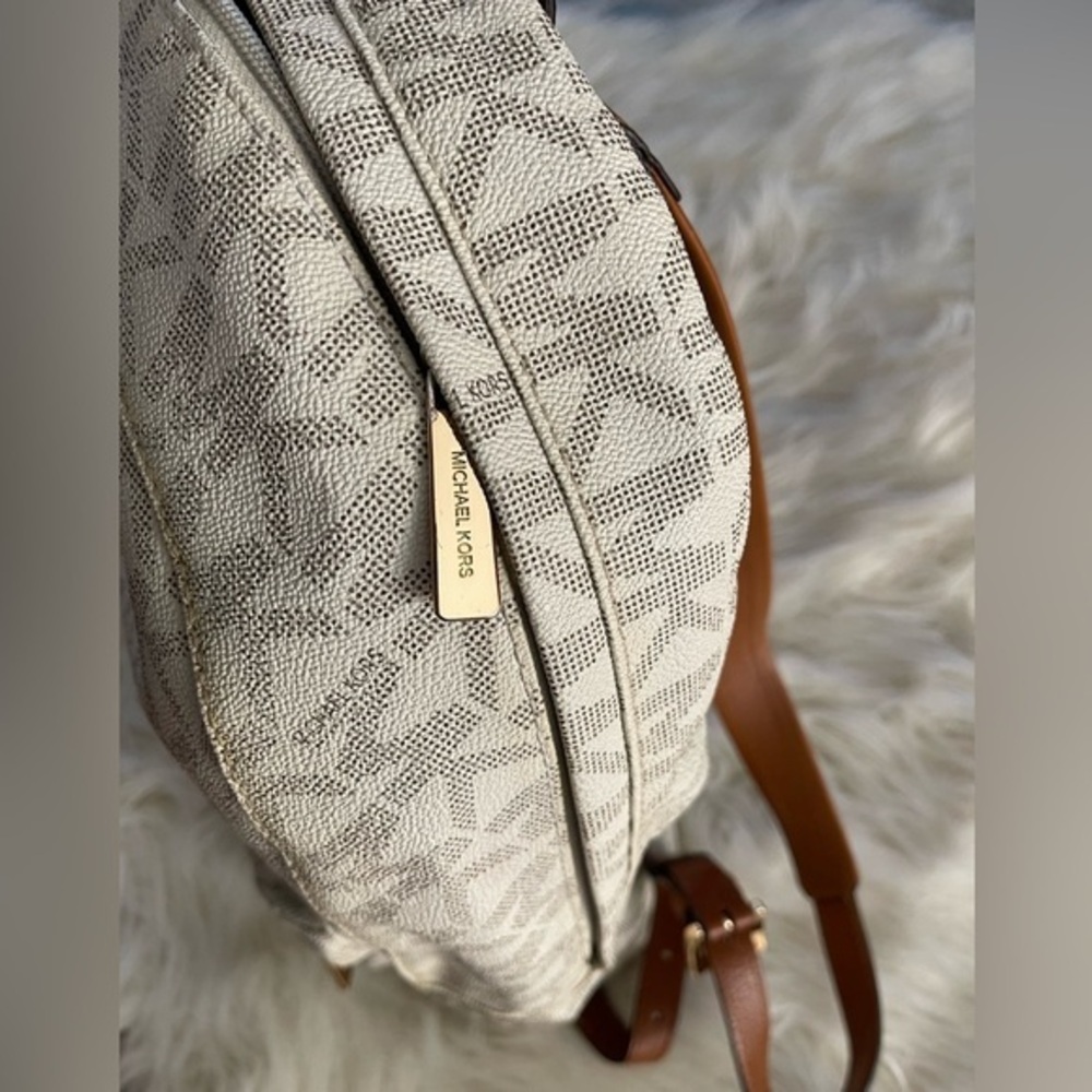 Michael Kors Beige Monogram jet set‎ signature backpack vanilla large leather - Picture 15 of 16